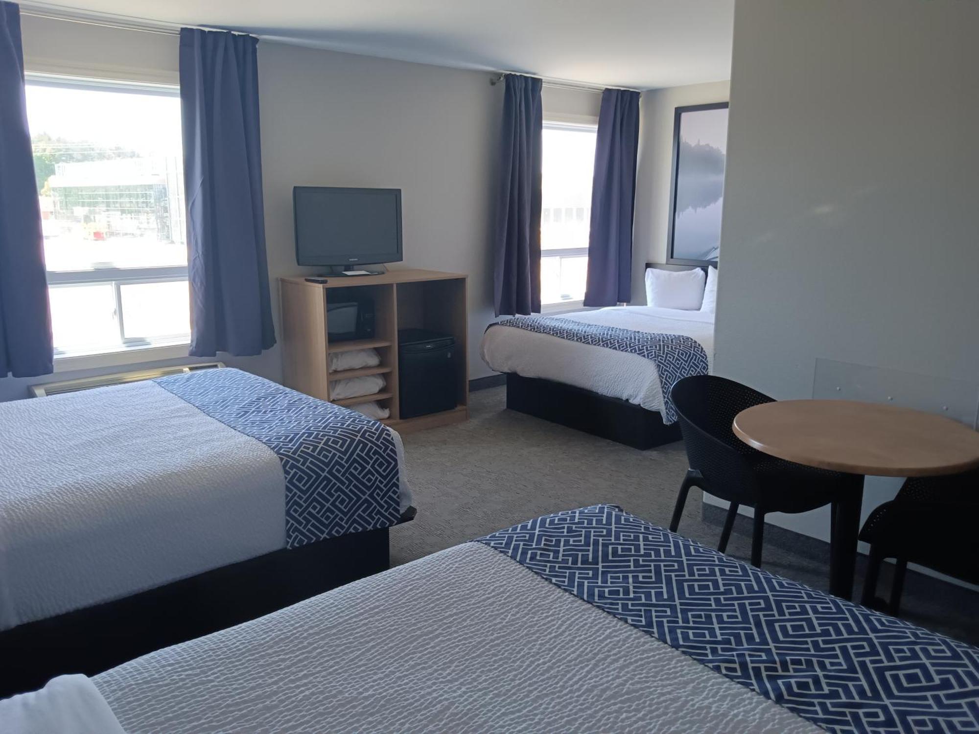 Super 8 By Wyndham St-Jerome Hotel Saint-Jerome Exterior photo